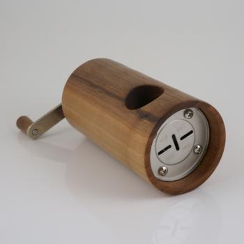 Nutmeg Grinder Walnut